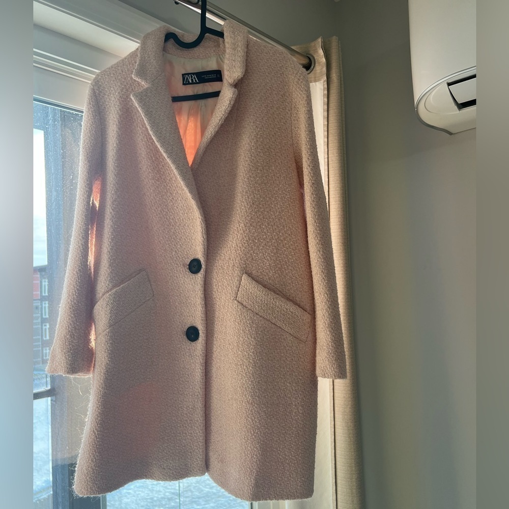ZARA Women textured coat, spring, winter, fall, extra Small, light pink
